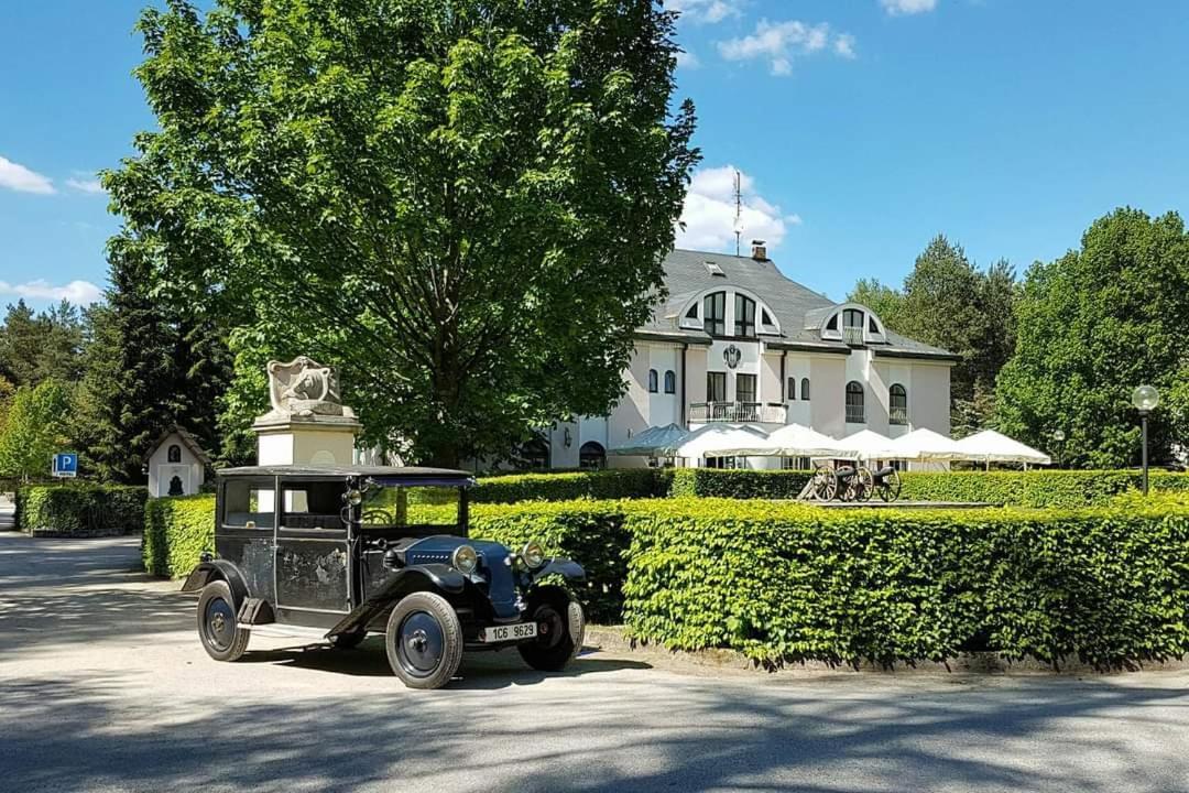 Lesni Hotel Perslak Nová Bystřice المظهر الخارجي الصورة