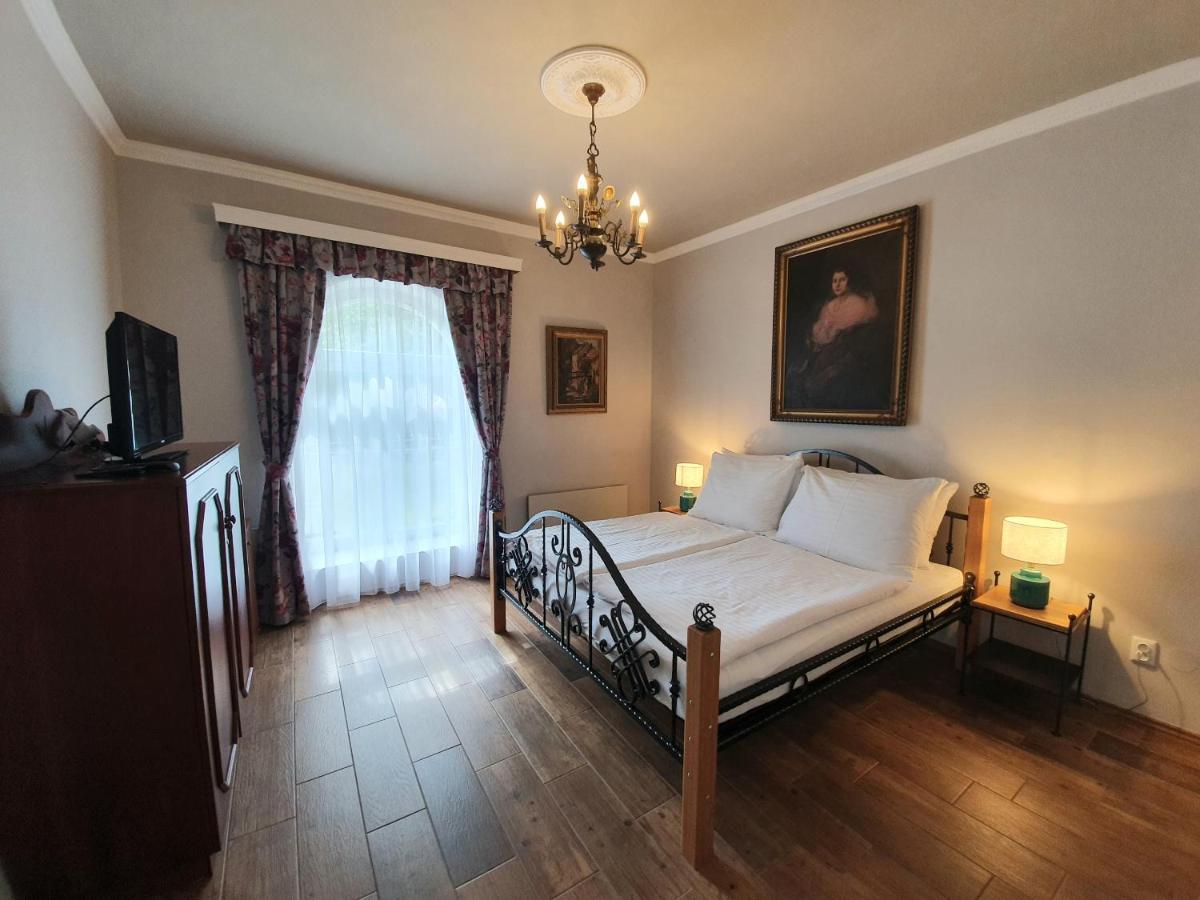 Lesni Hotel Perslak Nová Bystřice المظهر الخارجي الصورة