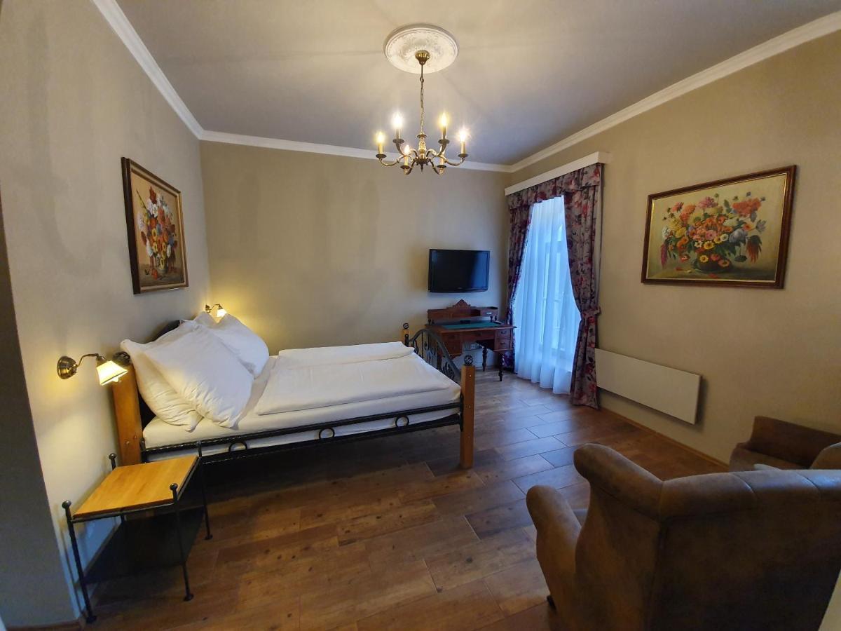 Lesni Hotel Perslak Nová Bystřice المظهر الخارجي الصورة